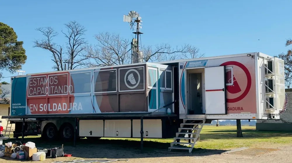 TALLER ESCUELA MOVIL 4 FILE