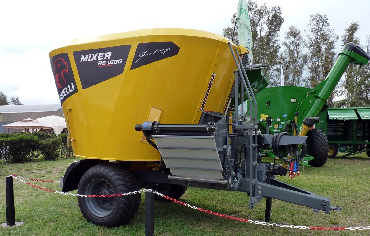 RURAL 2025 DOMINGO 10 FILE