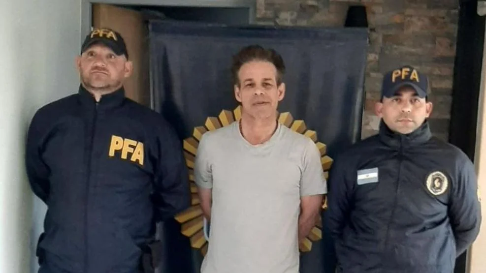 fred-machado-ya-no-esta-en-prision-domiciliaria-en-su-casa-de-viedma-2114526