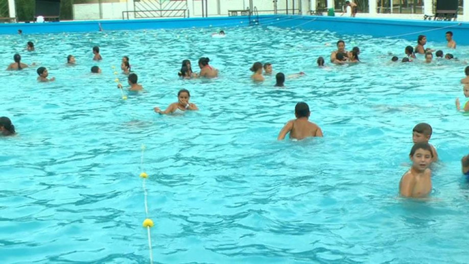 PILETA POLIDEPORTIVO