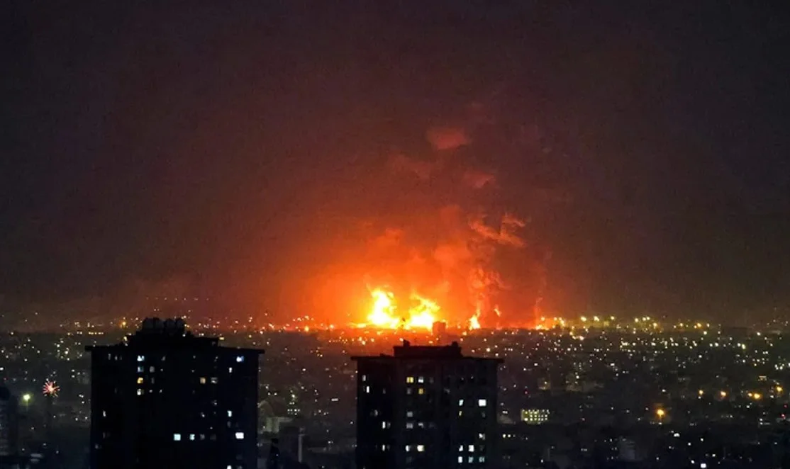 BOMBARDEO RESERVAS PETROLEO