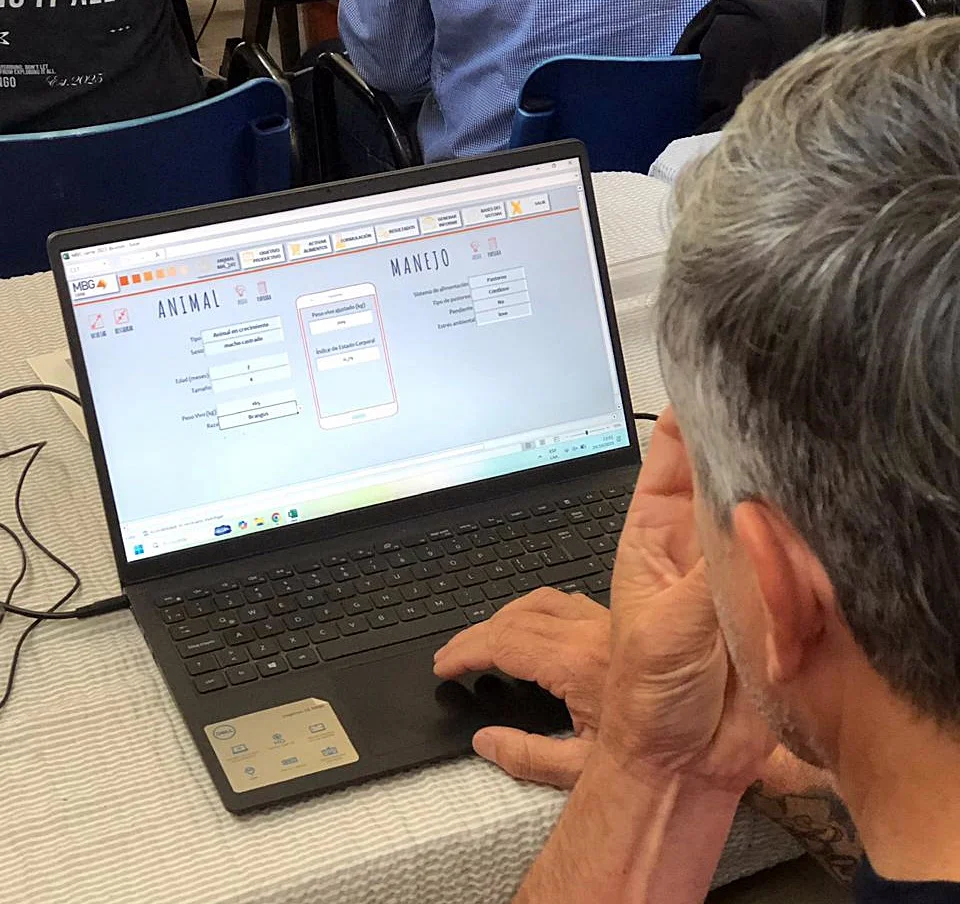 a CHARLA JORGE TOSELLI 5