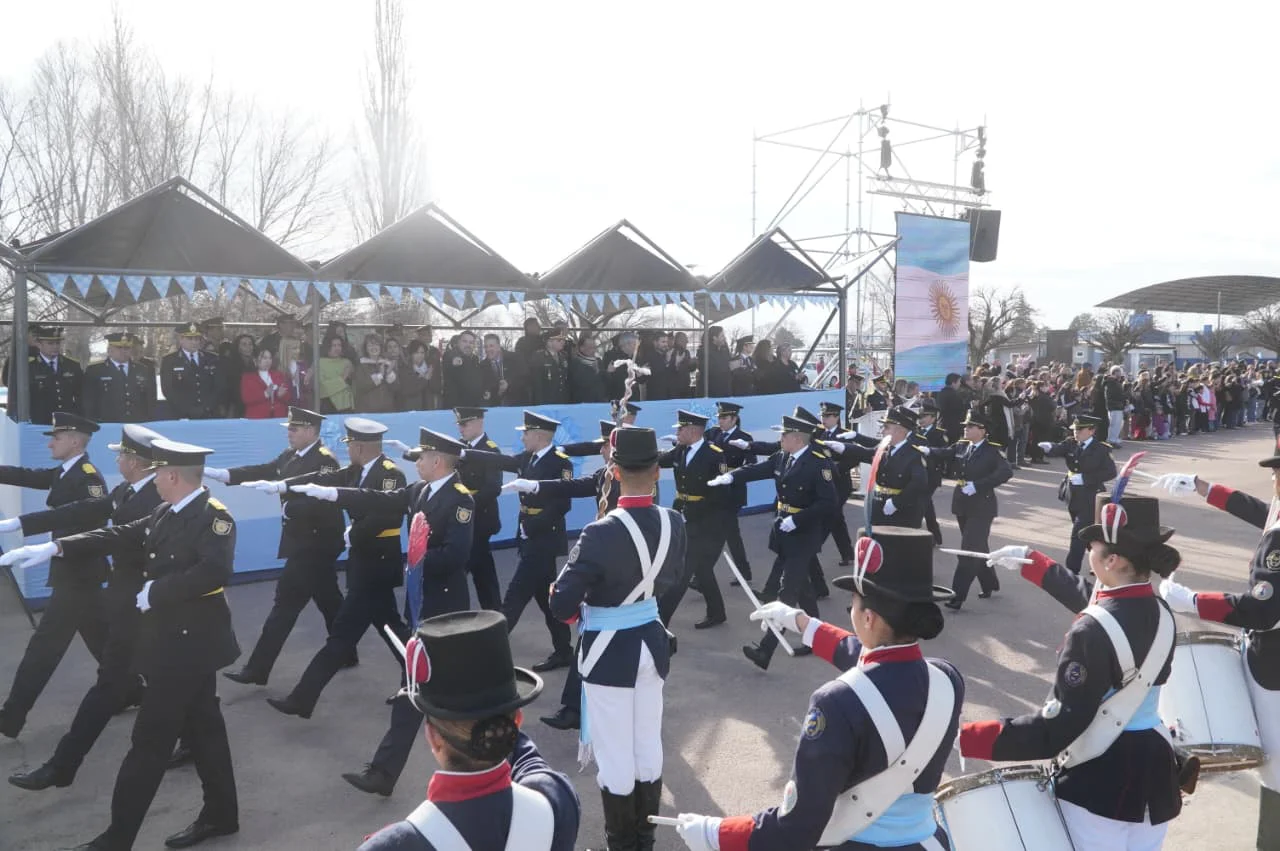 acto bandera 3