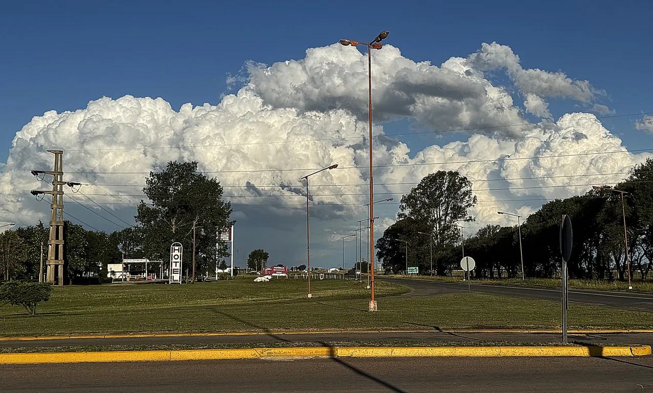 CUMULINIMBUS REALICO 3 FILE