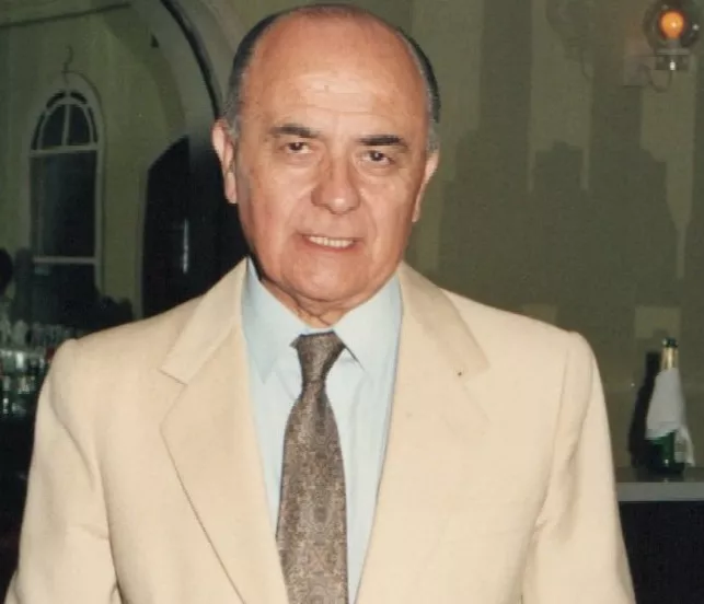 ba4e4442-b269-444e-8be5-ebefeda89229