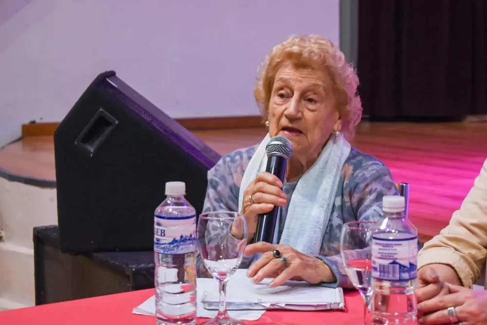 rosa ayala