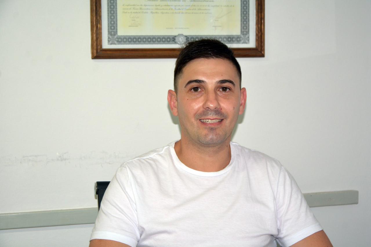 HERNÁN VIANO
