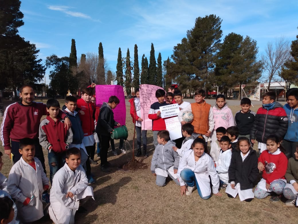 3698f0c0-87f0-41a4-99a1-a435a5f5ce4d