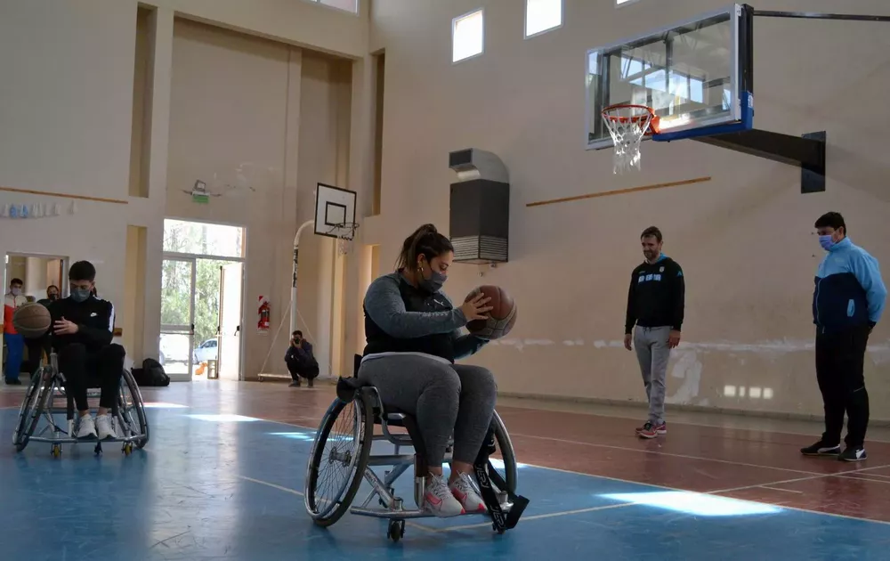 183740_resize-of-dsc_0306