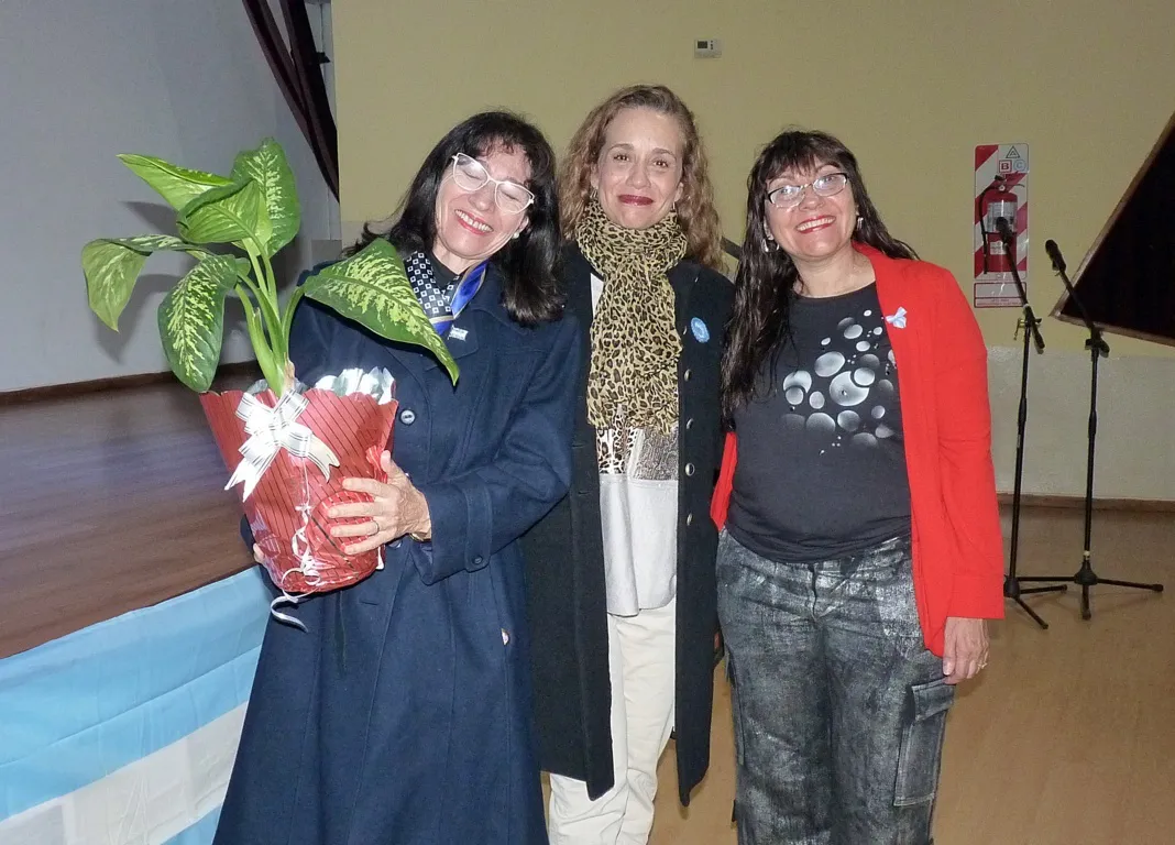 25 de mayo 2025 6 FILE