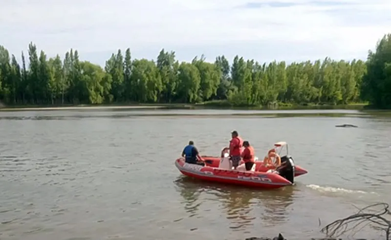 rio-negro-busqueda-tres-personas MENONITAS