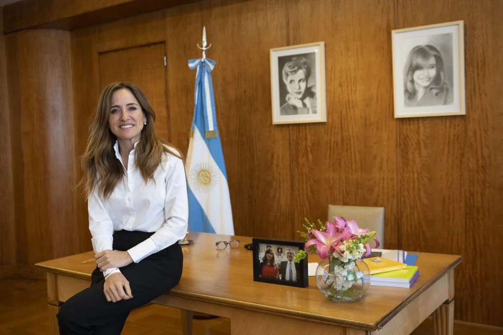 Tolosa Paz portaretratos