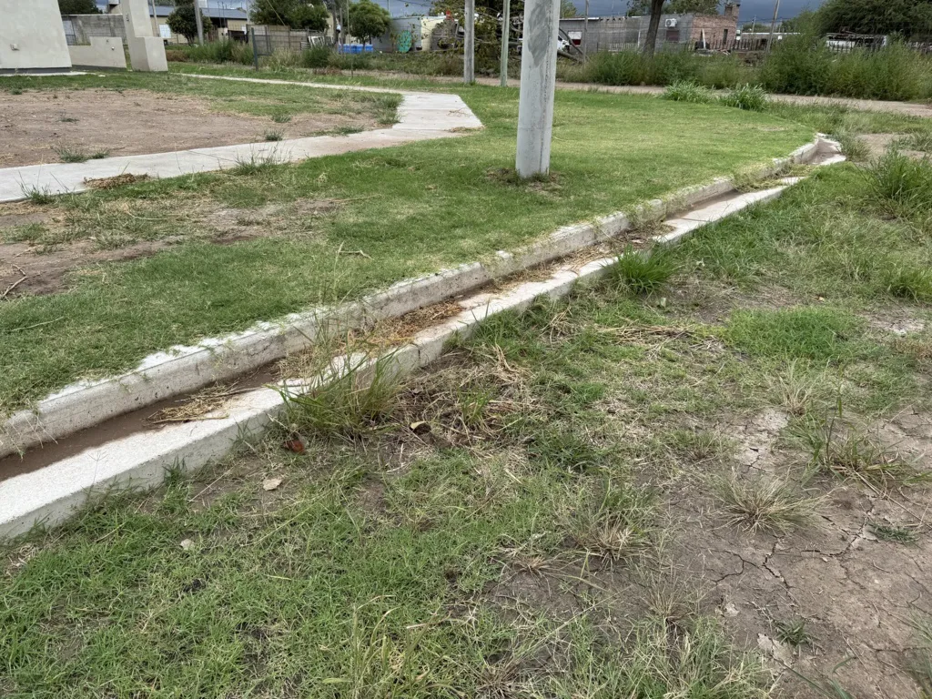 CALLE CENTRAL 30 VIVIENDAS 3 FILE