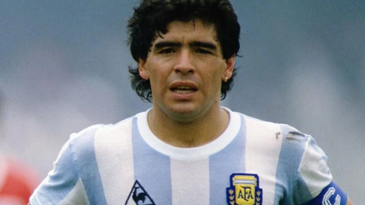 diego-maradona-1086111