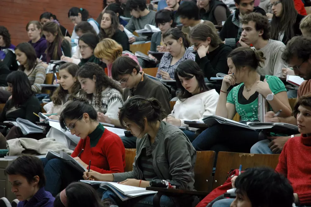 estudiantes-aula