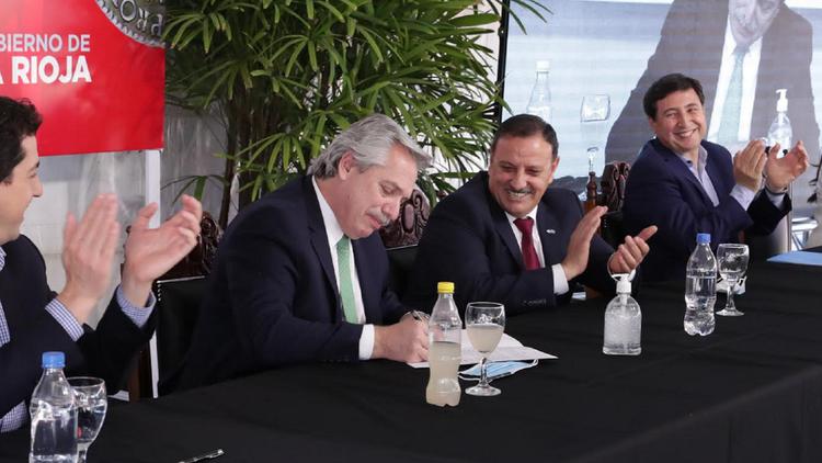 UO76NTT2QRGGLD2W3BOBUMNX5I