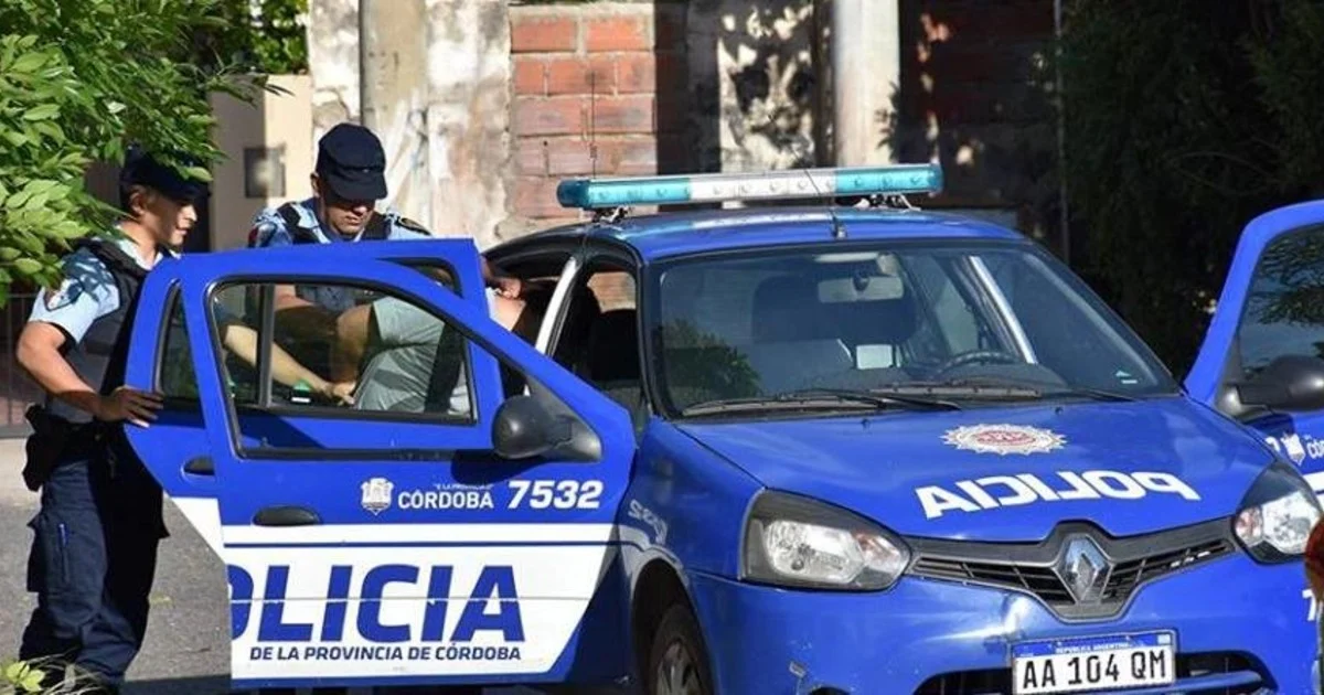 POLICÍA CÓRDOBA
