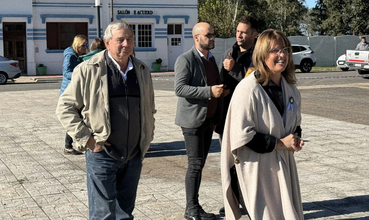 aula movil falucho 2 FILE