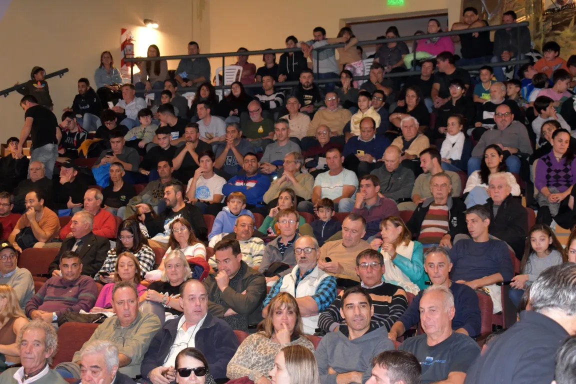 pipi sanchez 4 (FILEminimizer)