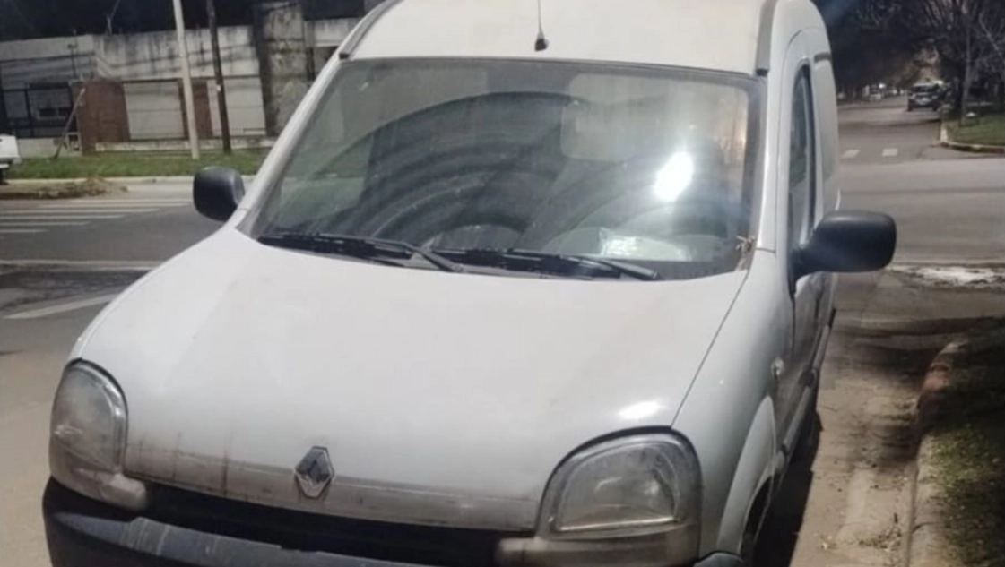 KANGOO1