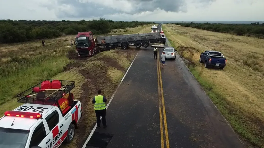 vuelcocamioneldurazno2023-2-1024x576