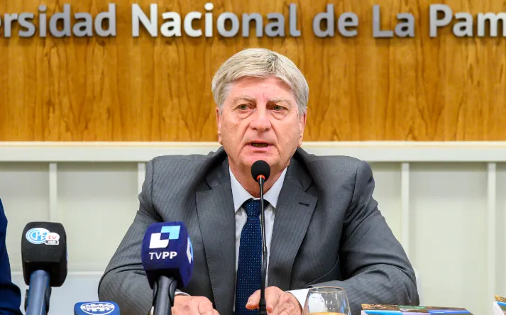 Ziliotto en la universidad