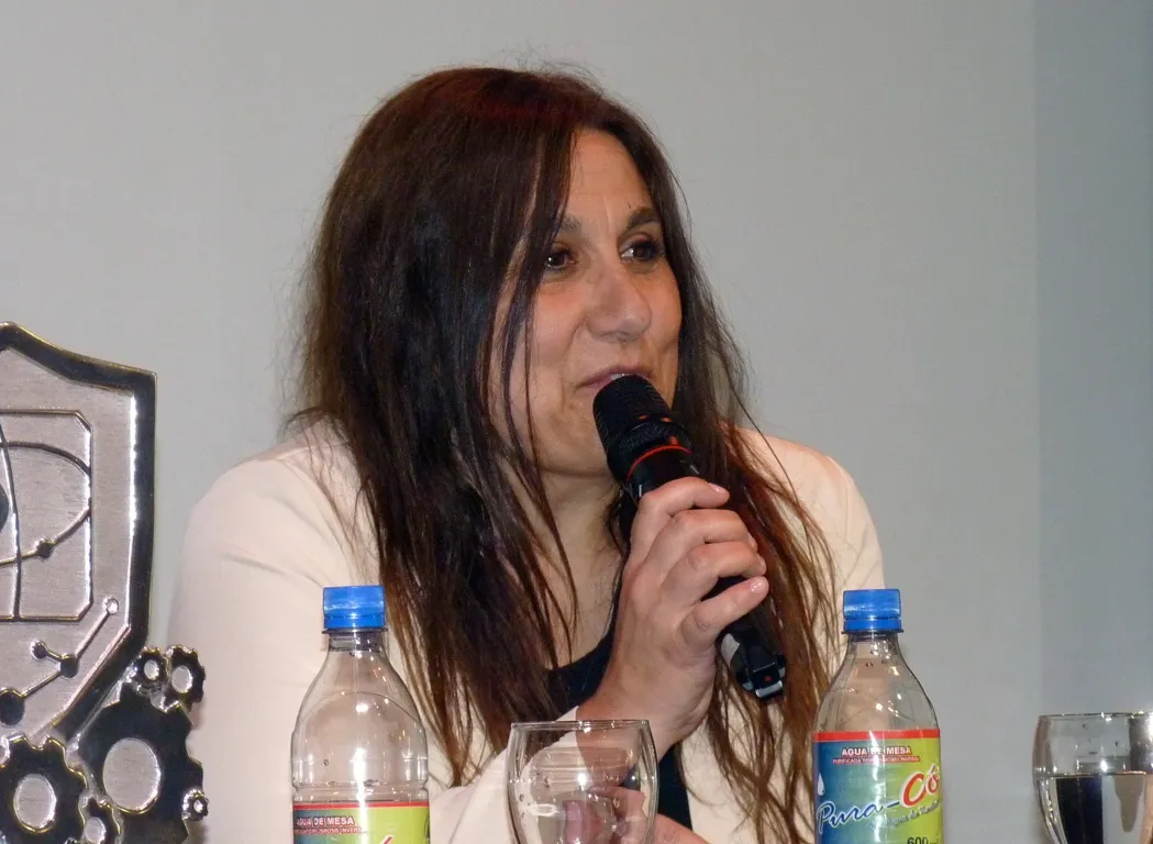 infomatrix camara 7 (FILEminimizer)