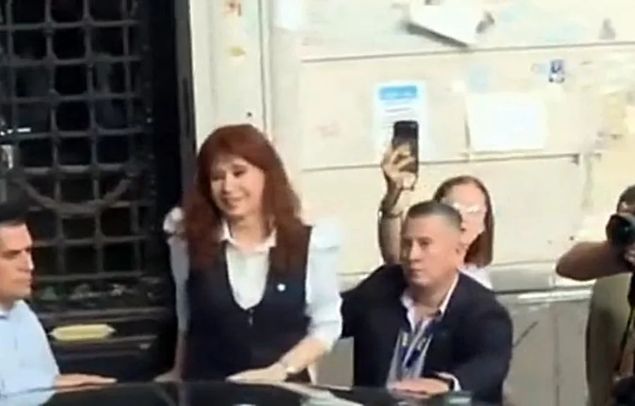 CRISTINA COMODORO PY