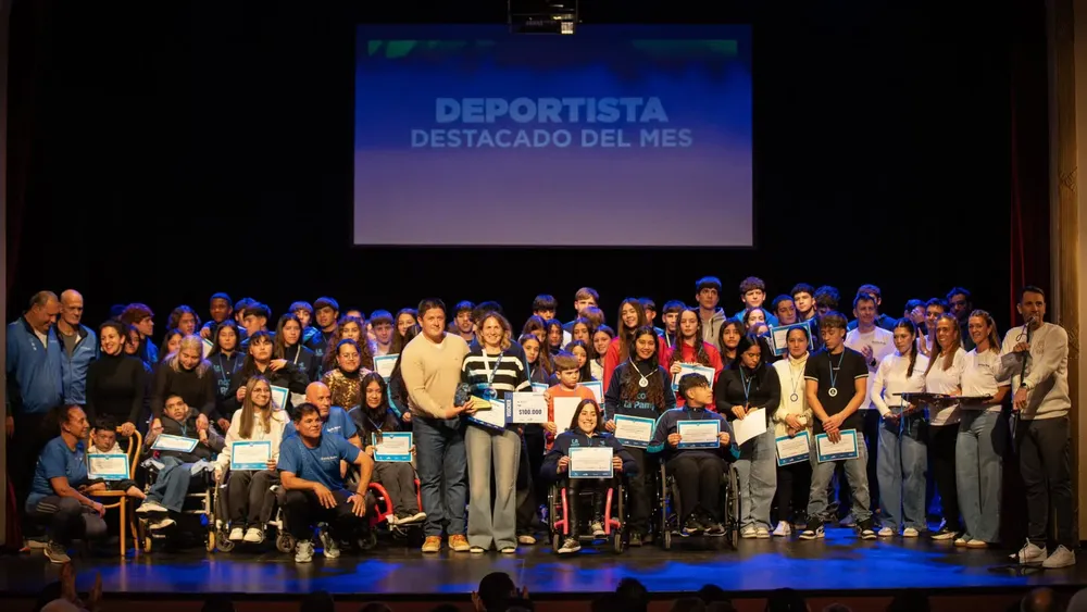 DEPORTISTAS DESTACADOS JUNO 26