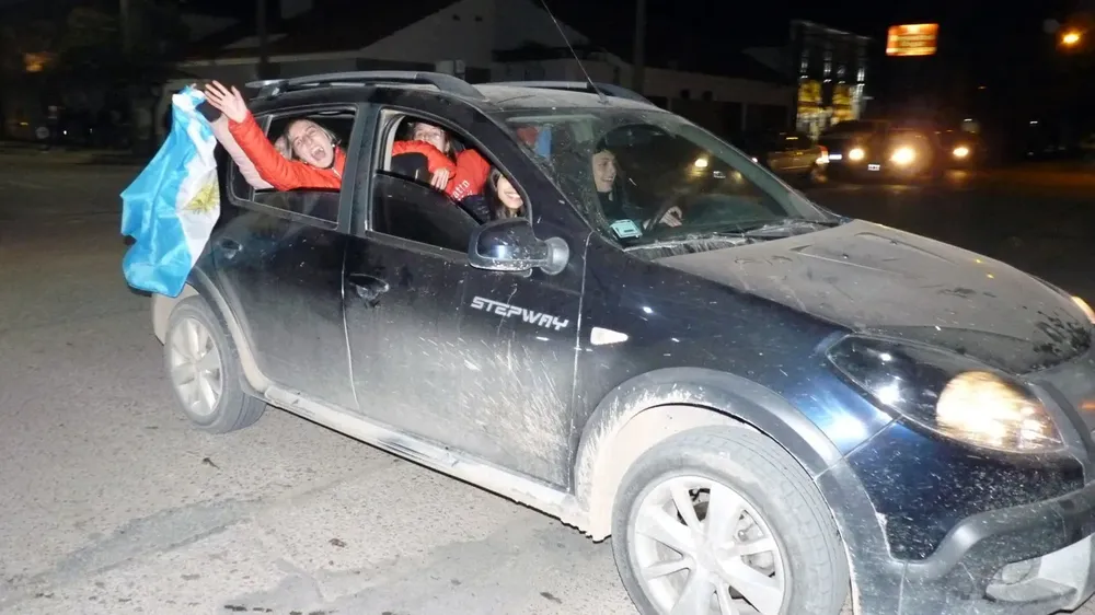 caravana argentina campeon 4 (FILEminimizer)