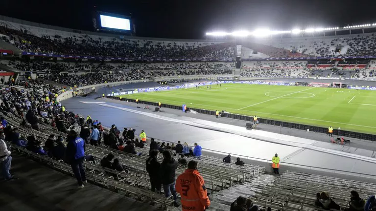 vuelve el público al fútbol