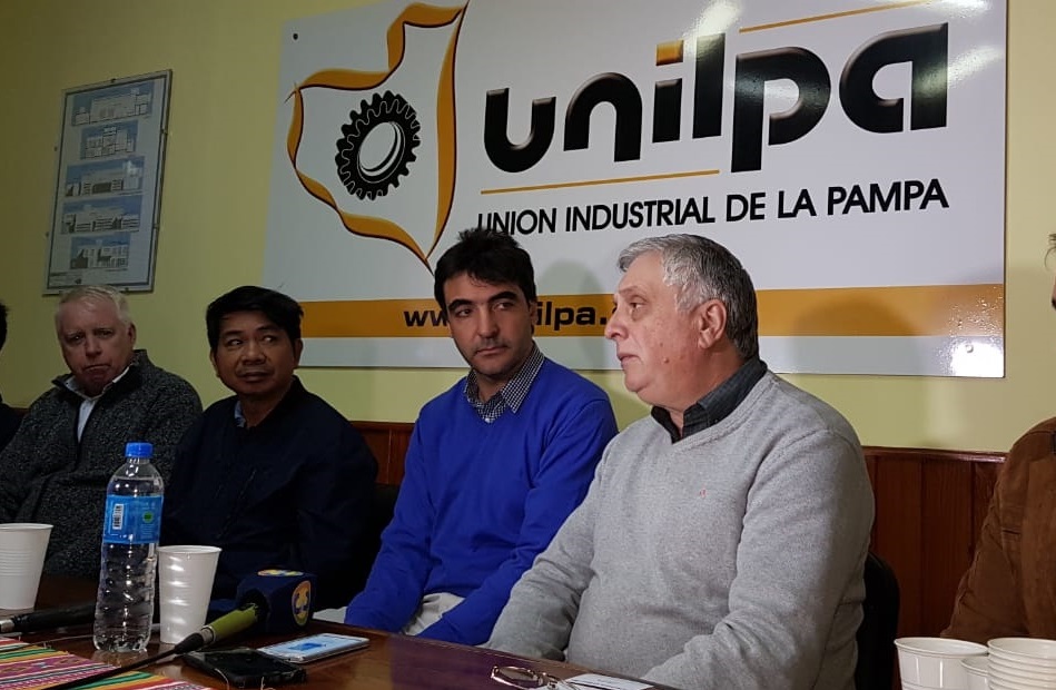 EMPRESARIOS VIETNAMITAS