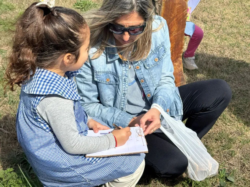 349b78d8-7566-49da-8a4f-02e7bb316140