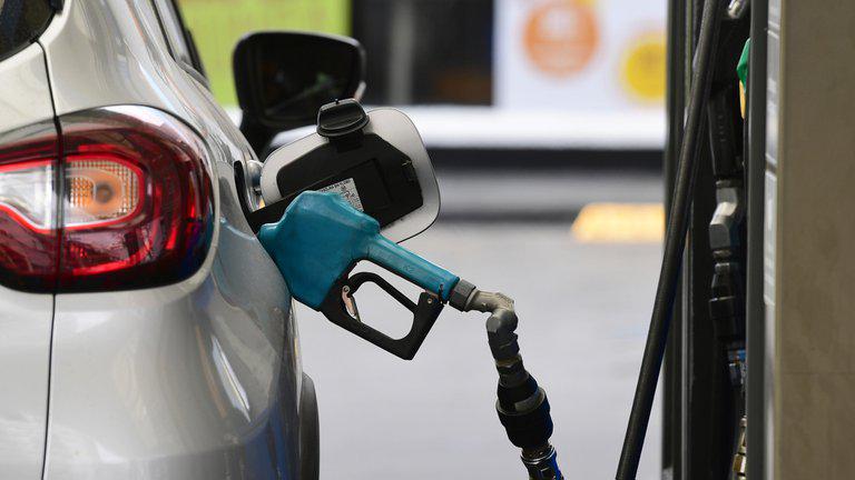 COMBUSTIBLES