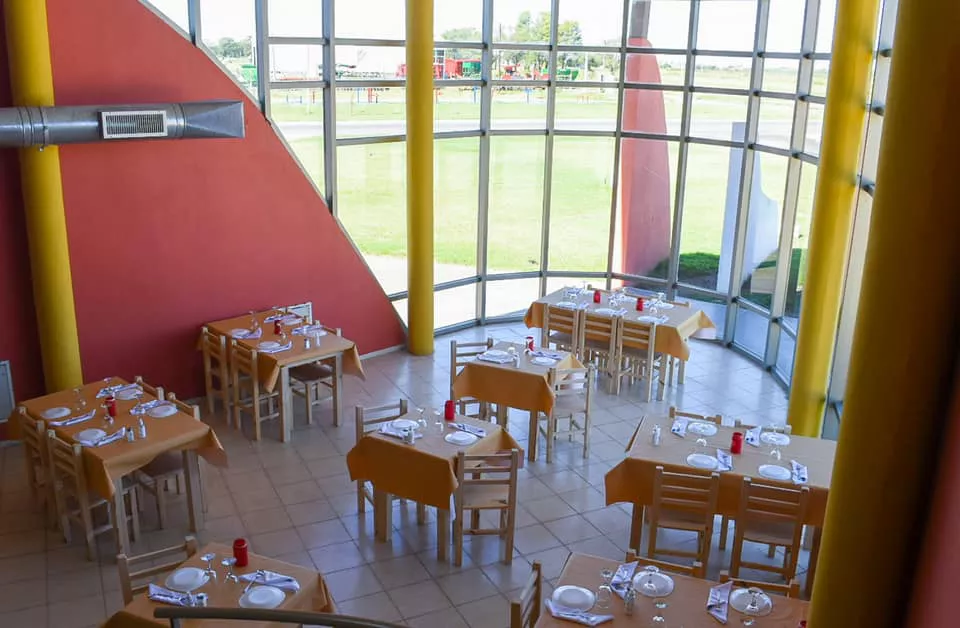Restaurant 5