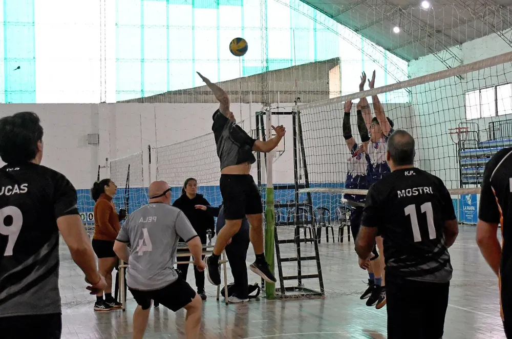 VOLEY ESTATALES