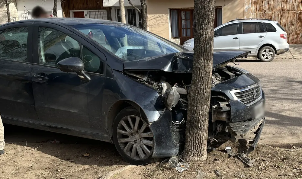 AUTO NAZARENO 1 (FILEminimizer)