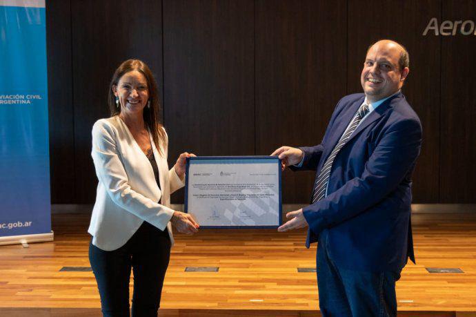 pablo-ceriani-aerolineas-argentinas-recibio-parte-la-titular-la-anac-paola-tamburelli-el-certificado-explotacion-que-formaliza-la-fusion-ambas-companias