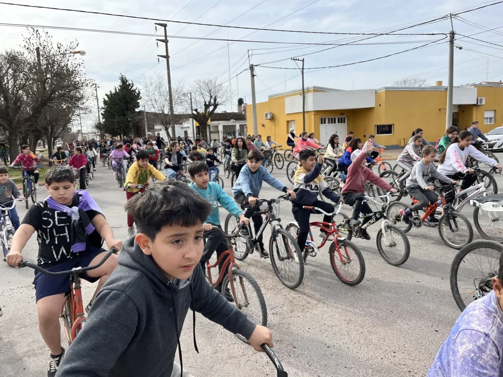 BICICLETEADA 6 (FILEminimizer)