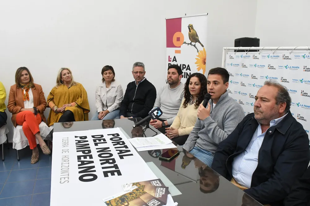 839093_resize-of-gus_0509