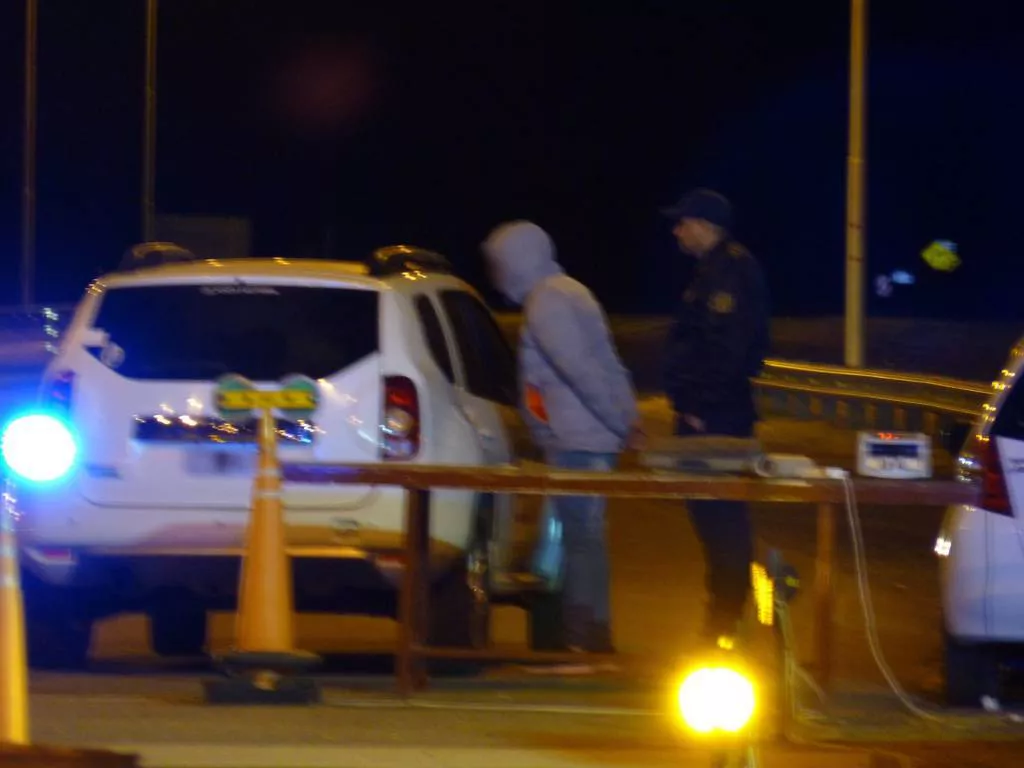 puesto caminero detenido robo castex