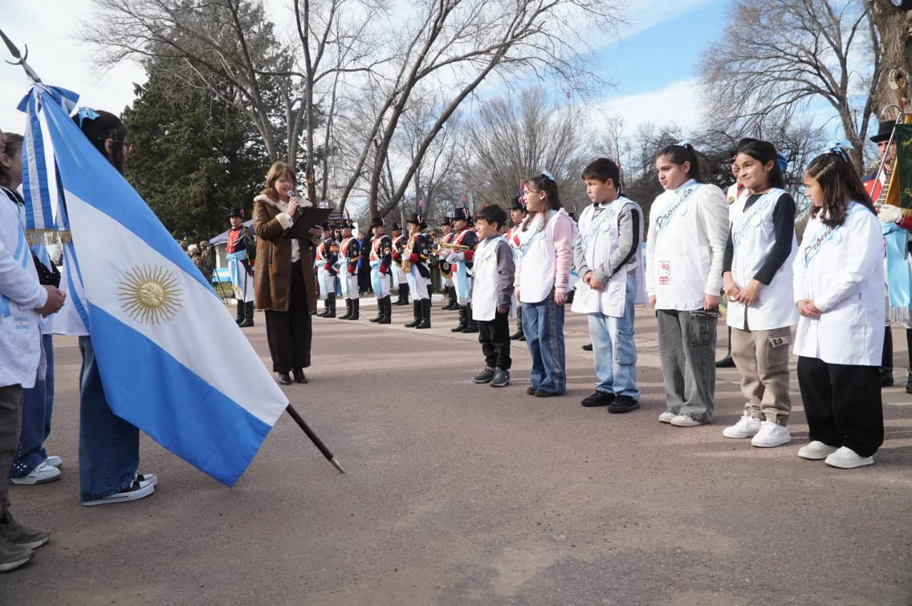 acto bandera 2