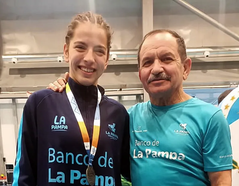 danna laucero 3