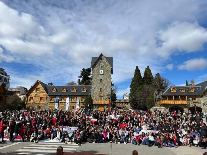 mujeres radicales en Bariloche