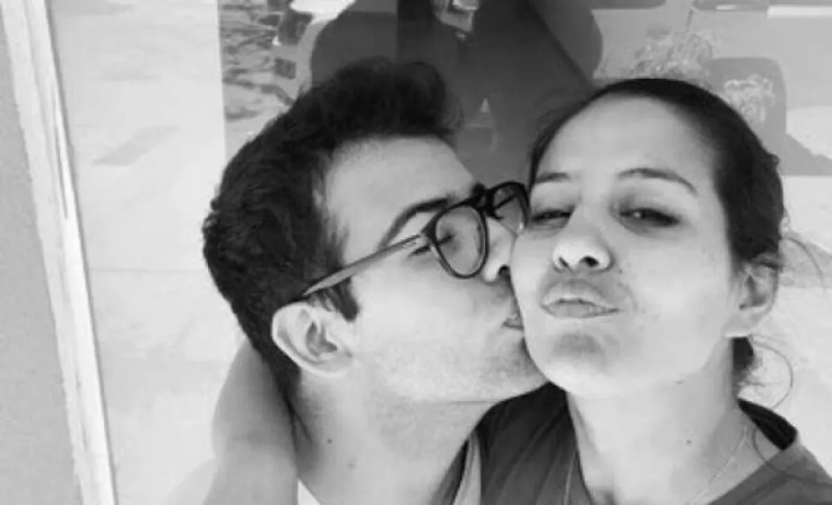 4f4a7e8264f739654e44afbf0bbafed7_M