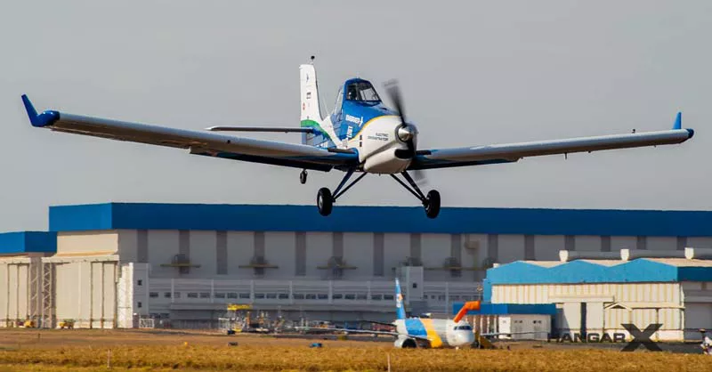 avion-demostrador-electrico-embraer-comienza-pruebas-vuelo_08142021_A1