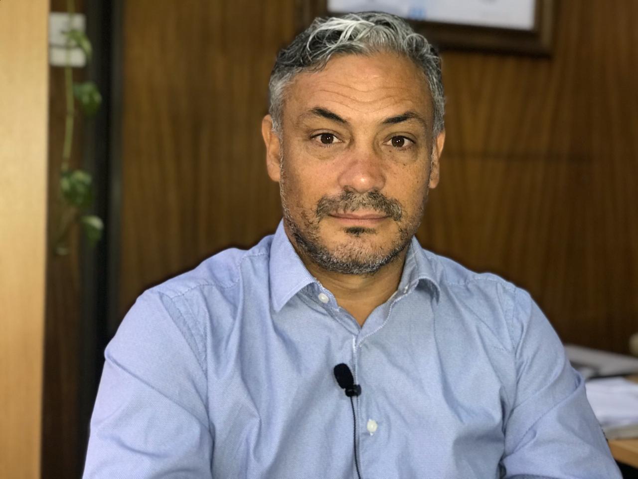 GUILLERMO KOMAROFKY FISCAL