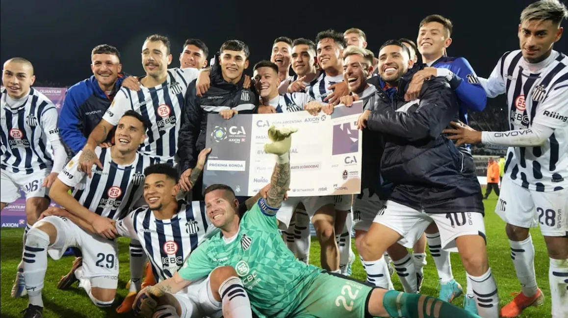 talleres elimino a river