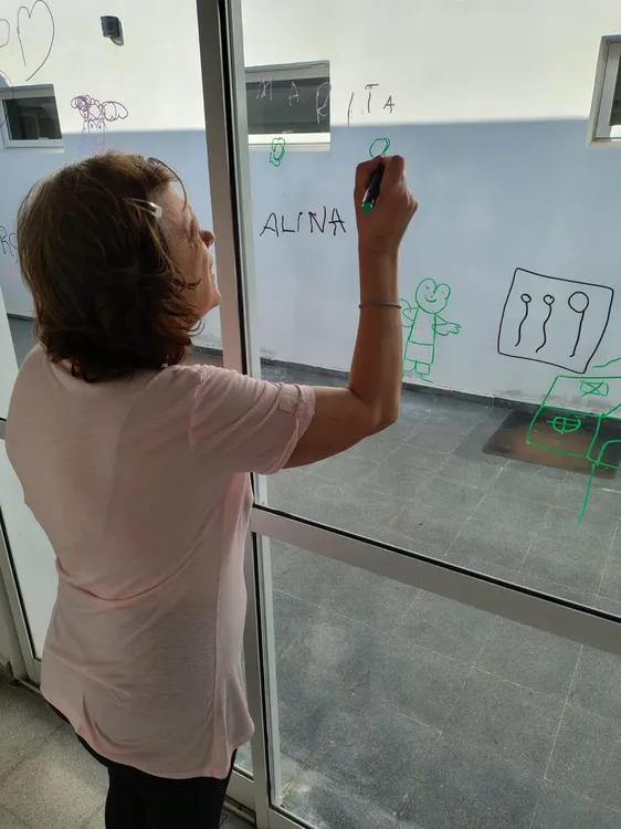 73553be1-7586-4e89-a7f6-af4b60760d4f