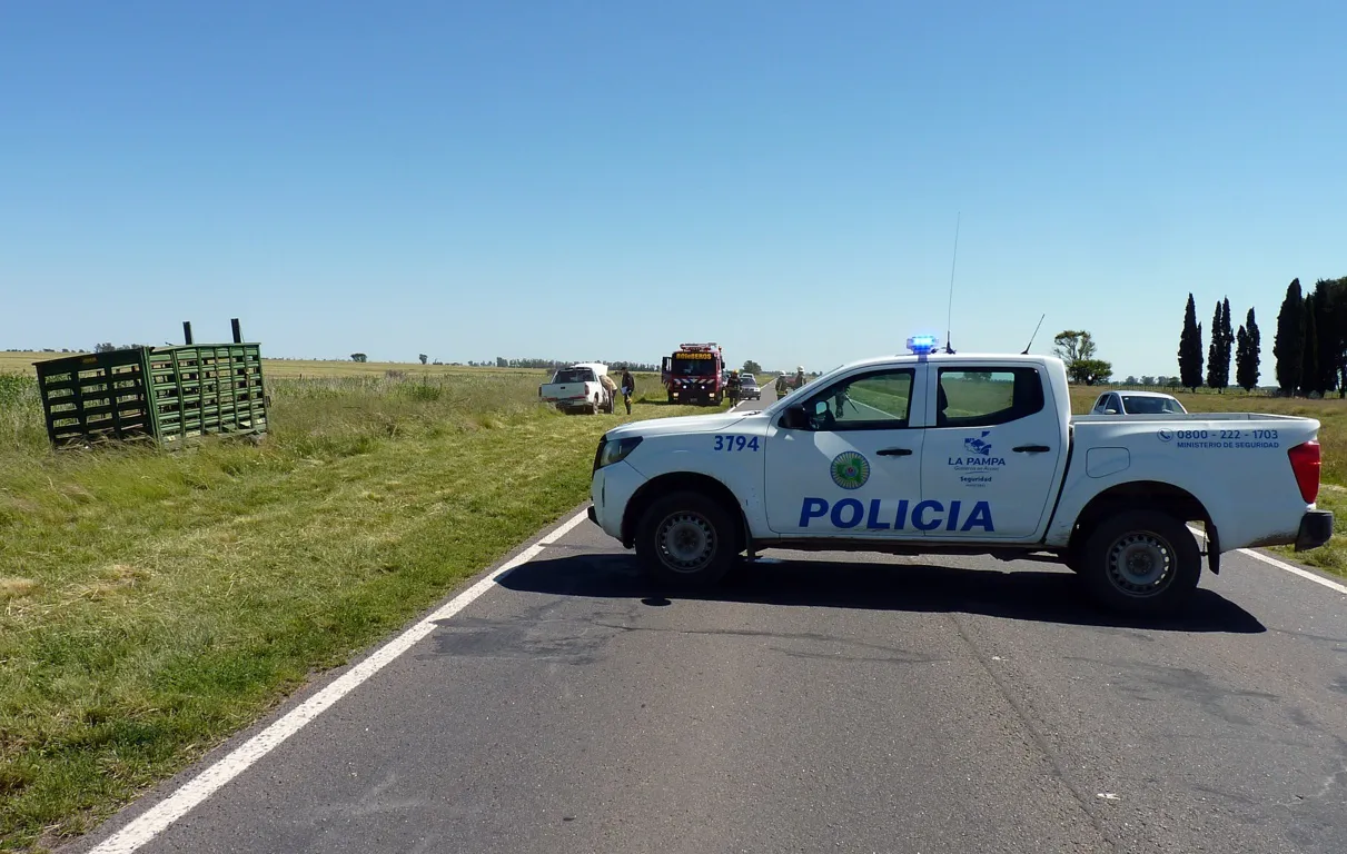 vuelco ruta 35 colegio agropecuario 6 FILE